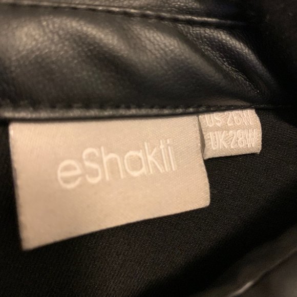 Plus - Black Jumpsuit - Picture 4 of 4